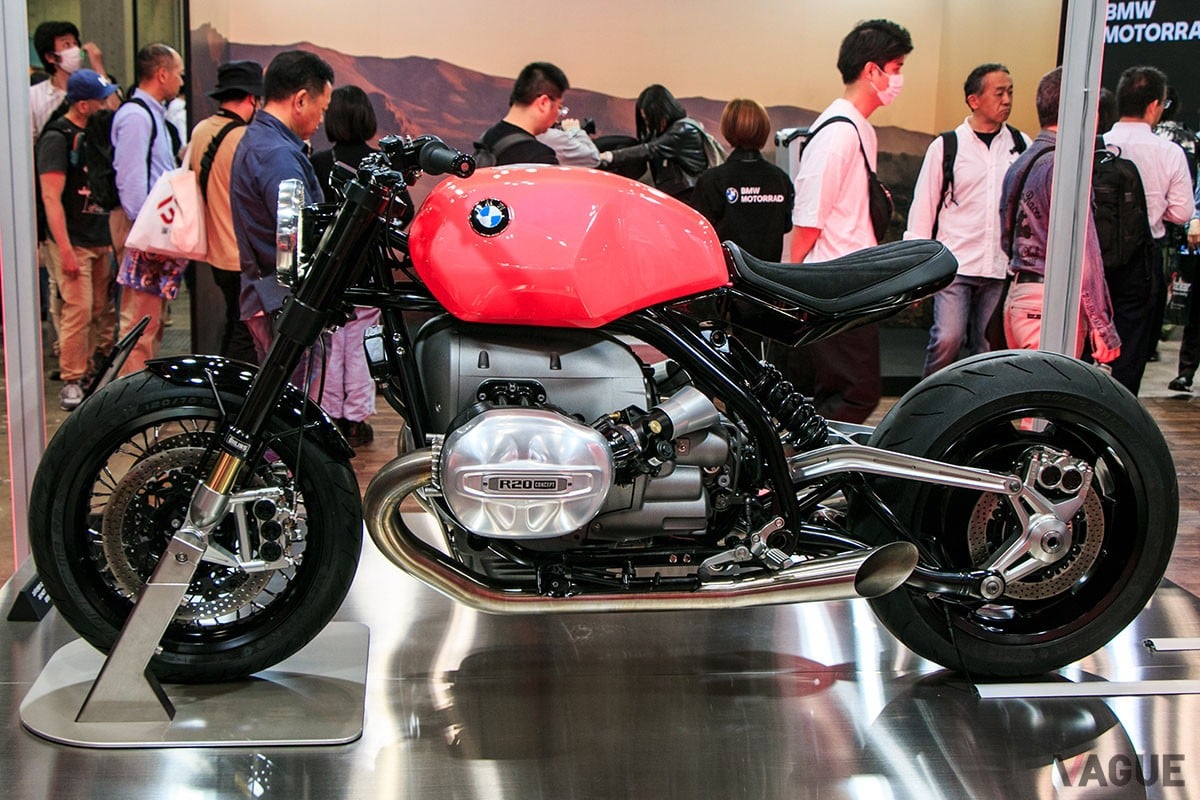 BMWモトラッドの未来を示す「R20コンセプト」日本初披露！ 大排気量の