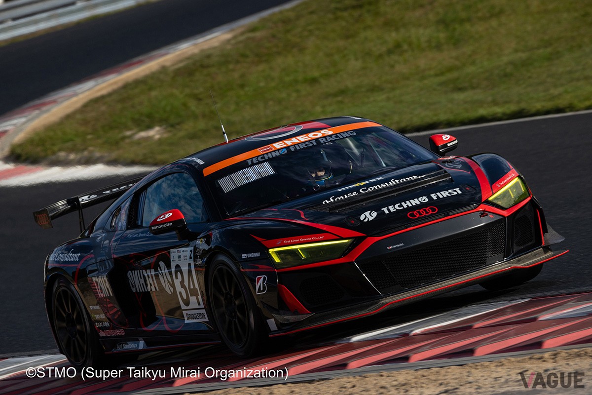 「R8」をベースとしたGT4マシン「R8 LMS GT4」