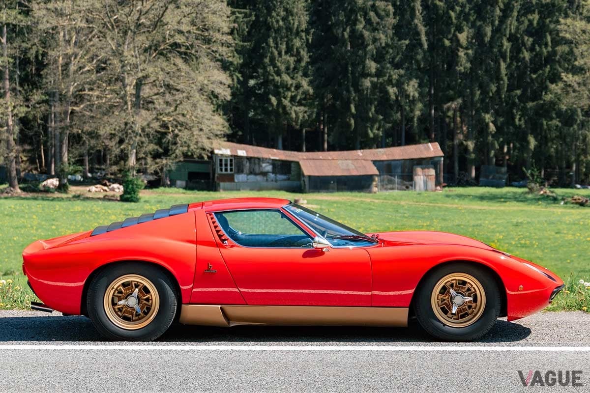 オークションに出品予定の1971年式ランボルギーニ「ミウラP400SV」Kevin Van Campenhout(c)2025 Courtesy of RM Sotheby's