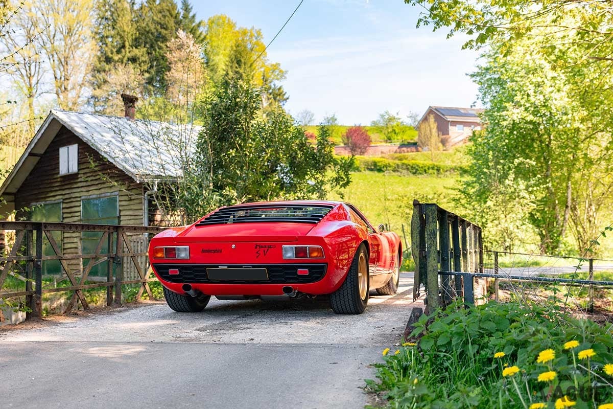 オークションに出品予定の1971年式ランボルギーニ「ミウラP400SV」Kevin Van Campenhout(c)2025 Courtesy of RM Sotheby's