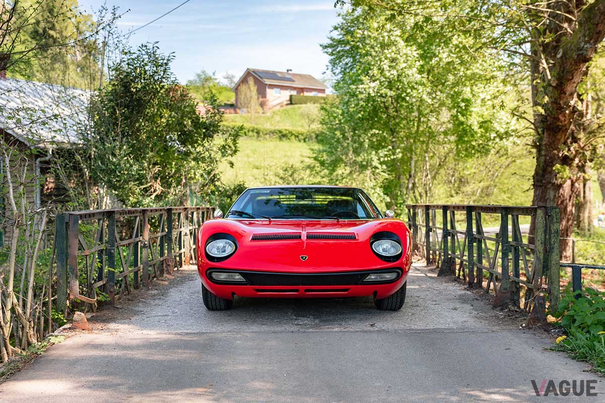 オークションに出品予定の1971年式ランボルギーニ「ミウラP400SV」Kevin Van Campenhout(c)2025 Courtesy of RM Sotheby's