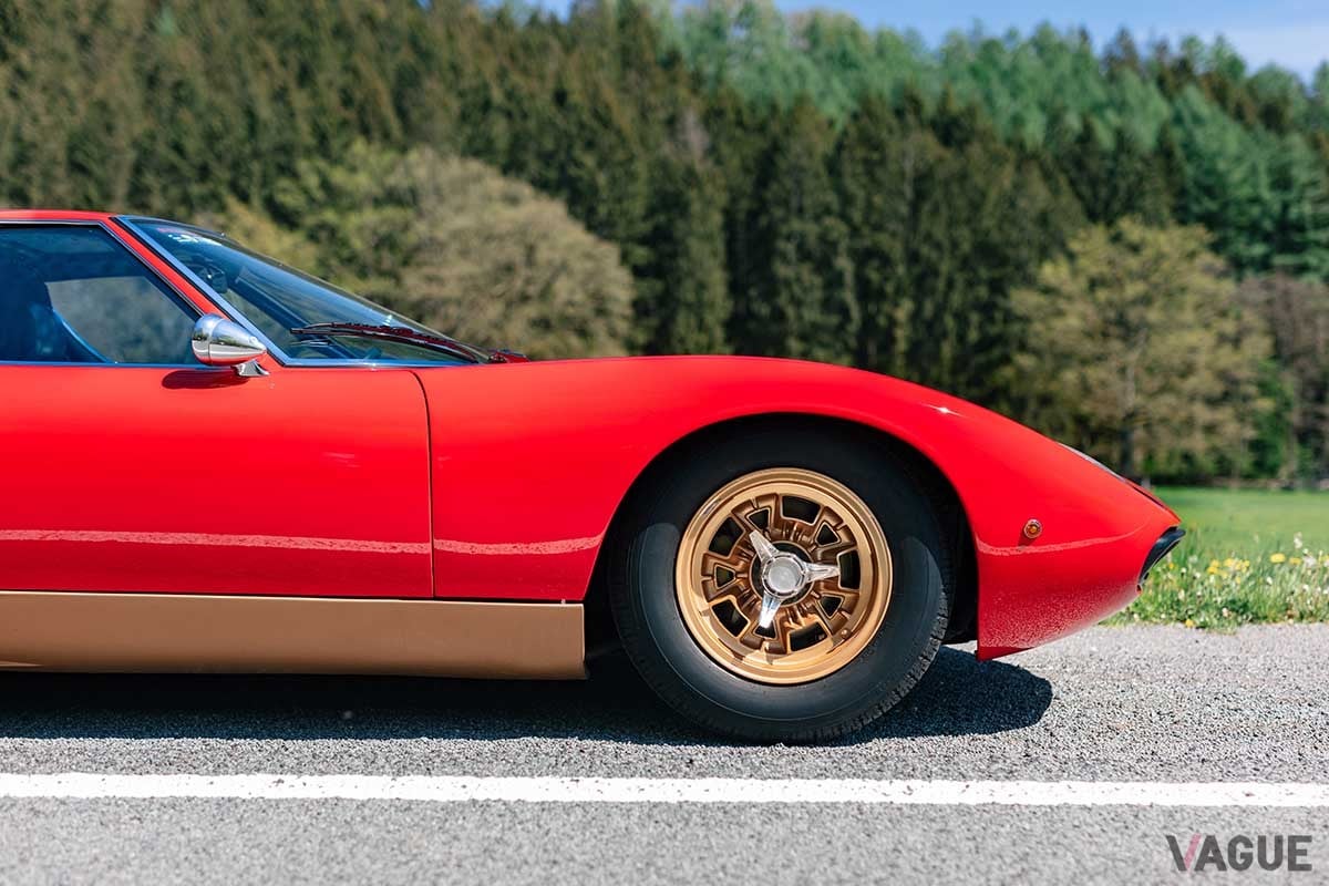 オークションに出品予定の1971年式ランボルギーニ「ミウラP400SV」Kevin Van Campenhout(c)2025 Courtesy of RM Sotheby's