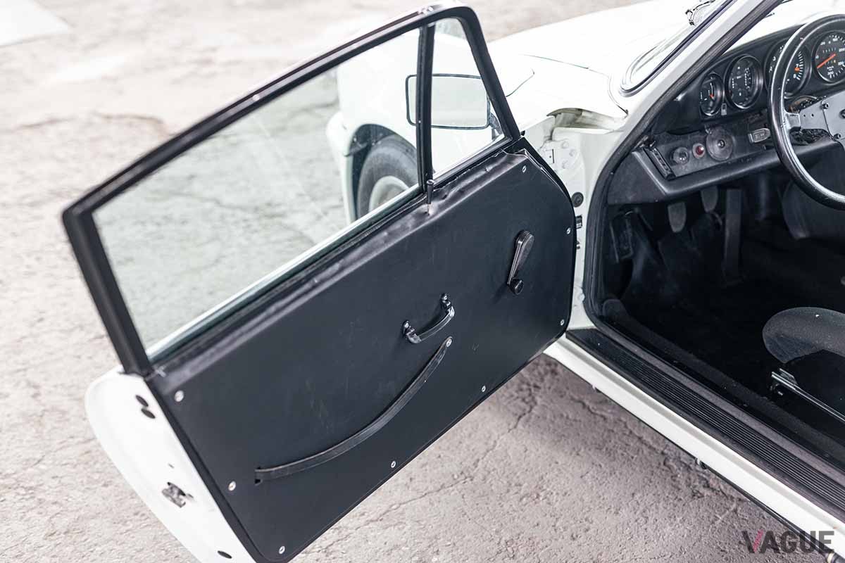まもなく開催されるオークションに出品予定の1974年式ポルシェ「911カレラRS 3.0」 Neil Fraser(c)2025 Courtesy of RM Sotheby's