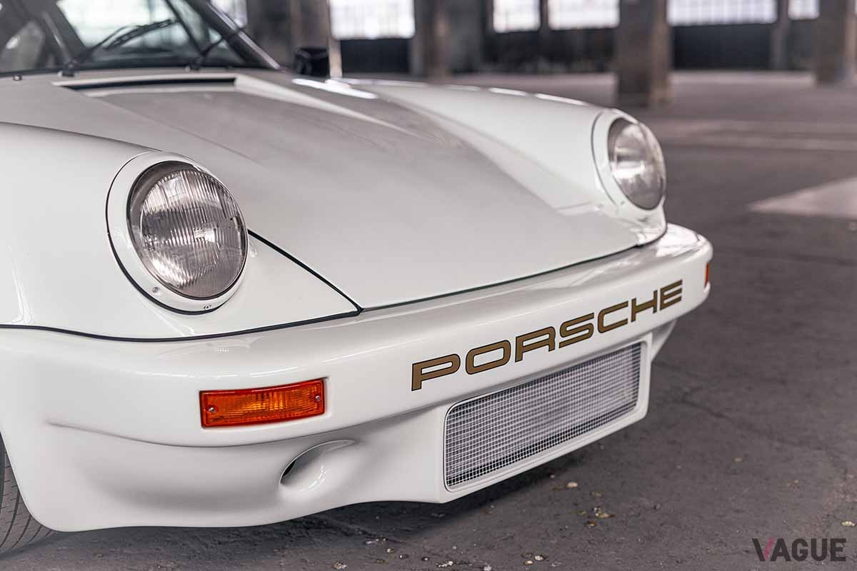 まもなく開催されるオークションに出品予定の1974年式ポルシェ「911カレラRS 3.0」 Neil Fraser(c)2025 Courtesy of RM Sotheby's