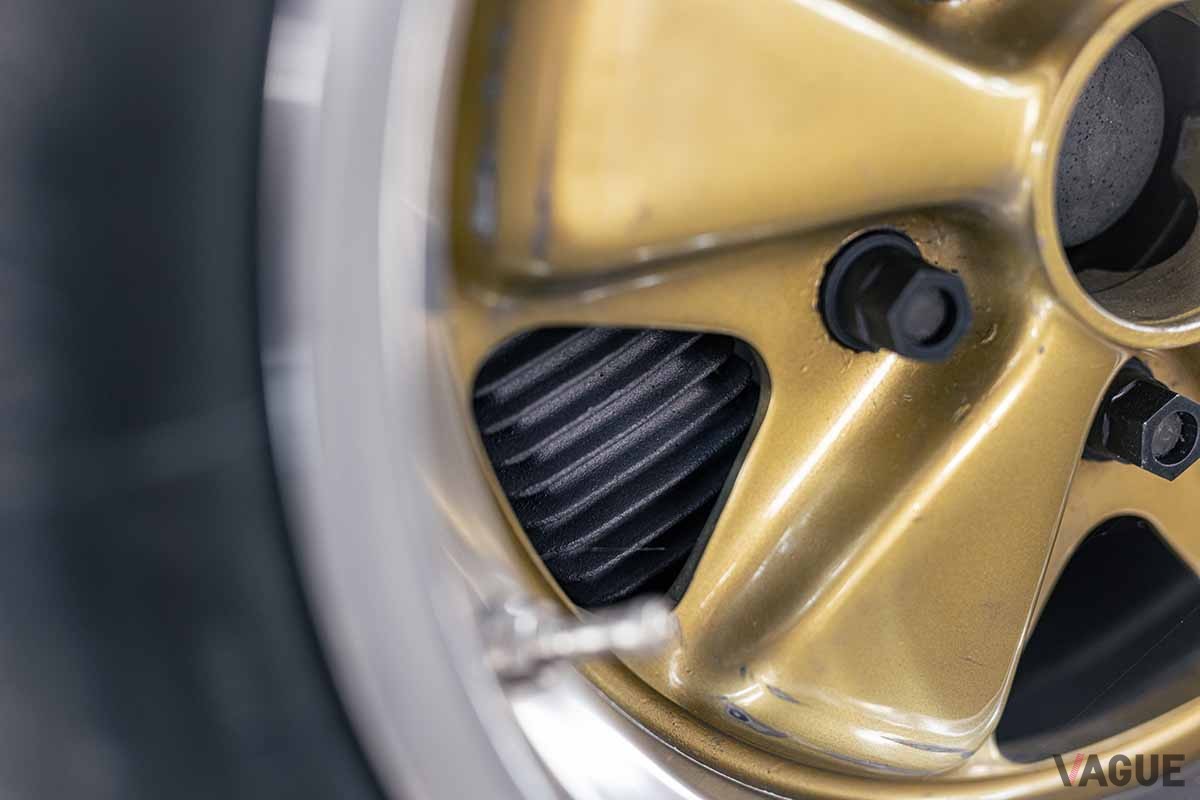 まもなく開催されるオークションに出品予定の1974年式ポルシェ「911カレラRS 3.0」 Neil Fraser(c)2025 Courtesy of RM Sotheby's