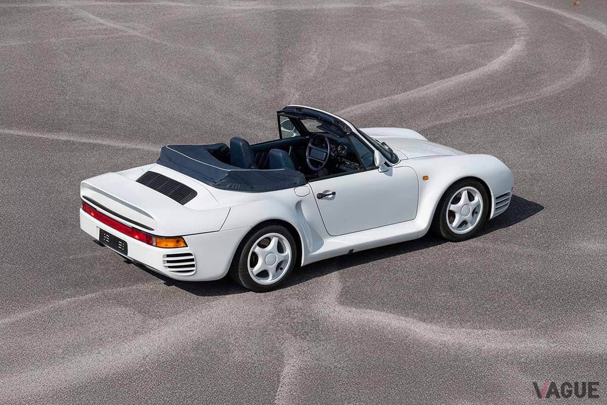 オークションに出品され、129万9750ユーロ（約2億1200万円）で落札された1987年式ポルシェ「959“スピードスター”」Paolo Carlini(c)2025 Courtesy of RM　Sotheby's