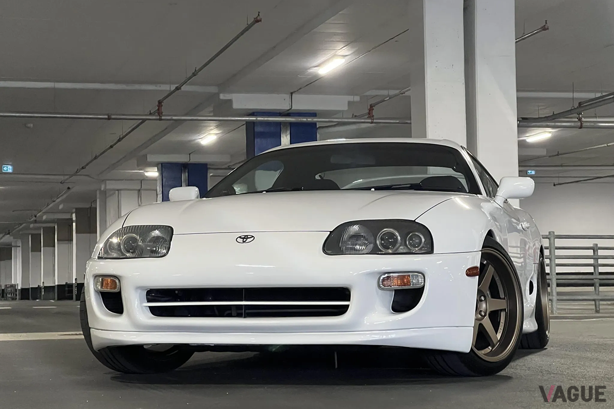 米国のオンラインオークションに登場した1999年式トヨタ「スープラ」RZ-S