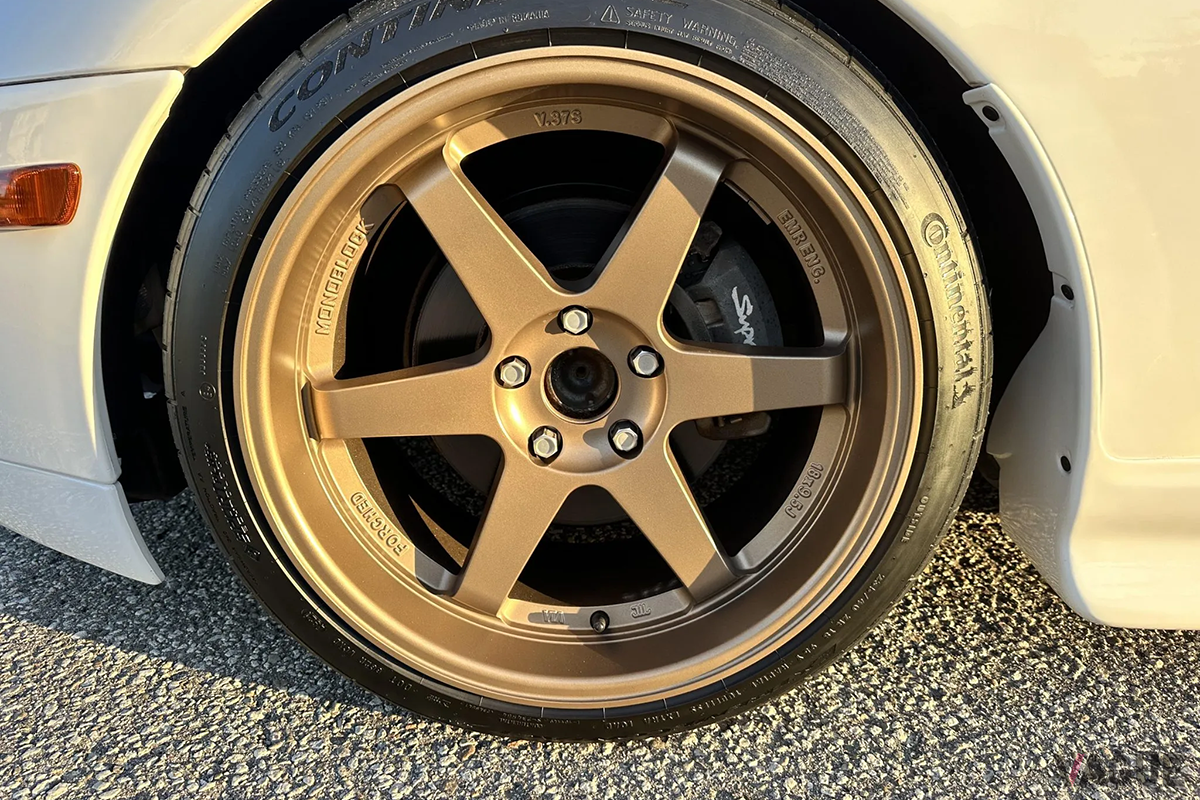 米国のオンラインオークションに登場した1999年式トヨタ「スープラ」RZ-S