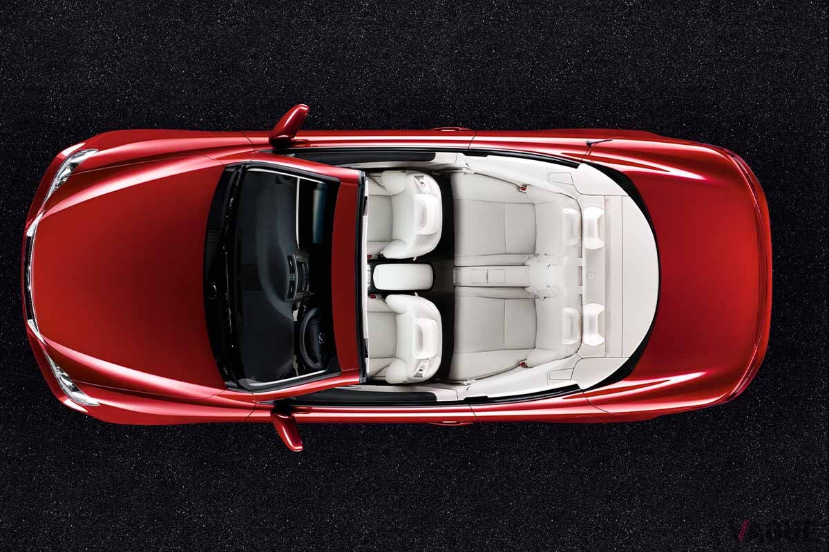 いまから16年前の2009年5月7日に発売されたレクサス「IS250C」（海外仕様）