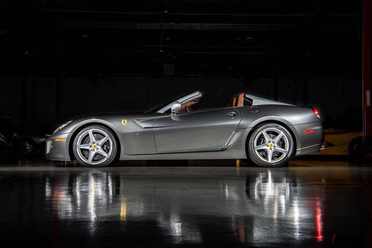 オークションに登場した2011年式フェラーリ「SAアペルタ」 Jorge Guasso(c)2025 Courtesy of RM Sotheby's
