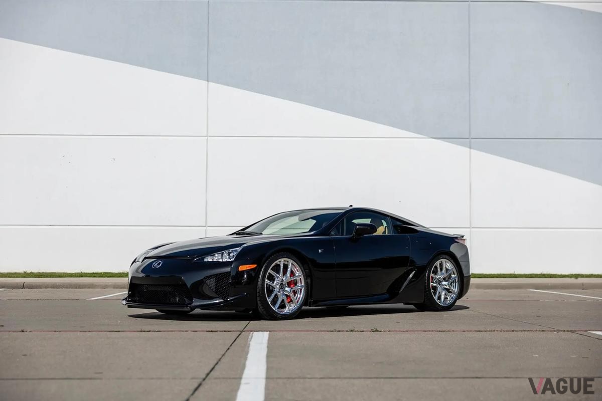 米国オークションに登場、落札された2012年式レクサス「LFA」