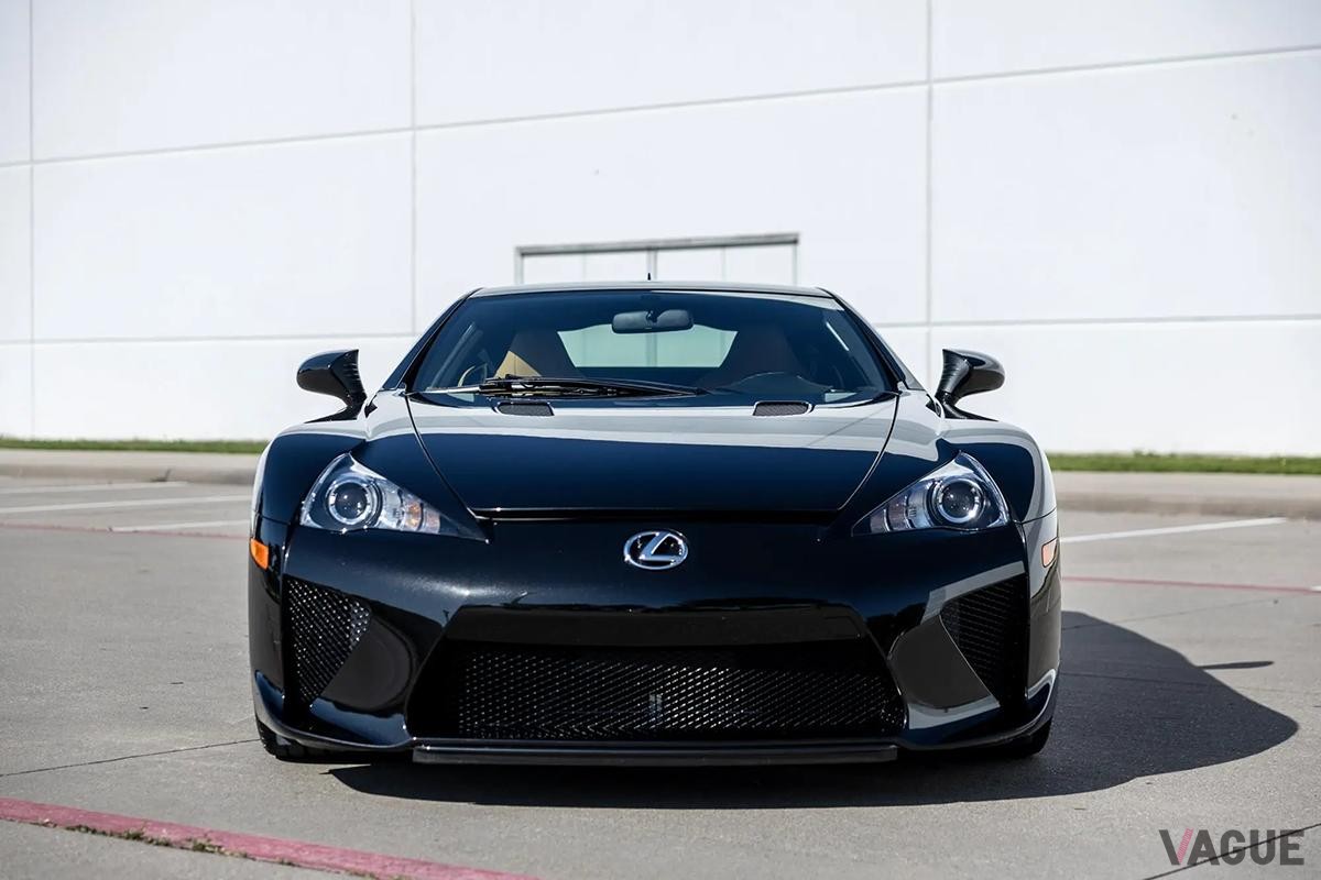 米国オークションに登場、落札された2012年式レクサス「LFA」