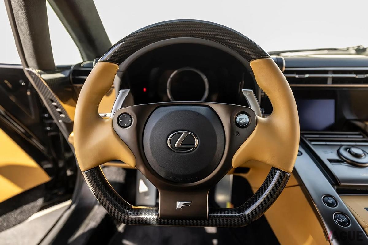 米国オークションに登場、落札された2012年式レクサス「LFA」