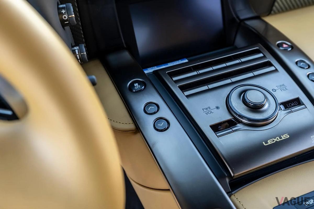 米国オークションに登場、落札された2012年式レクサス「LFA」
