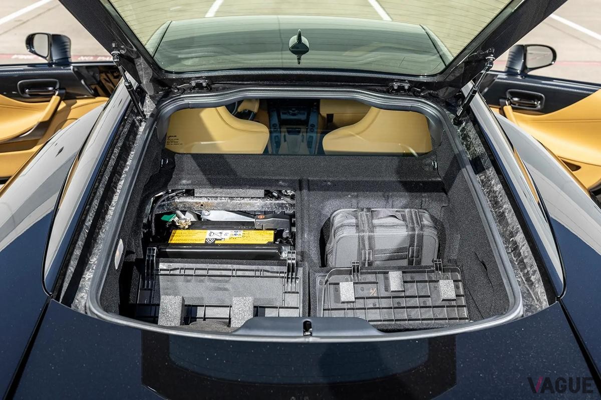 米国オークションに登場、落札された2012年式レクサス「LFA」