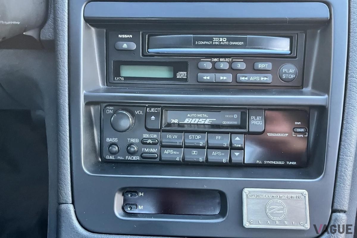米国オークションに登場した1992年式日産Z32型「フェアレディZ」のインテリア