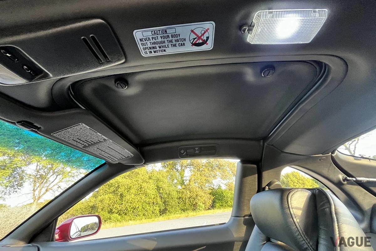 米国オークションに登場した1992年式日産Z32型「フェアレディZ」のインテリア