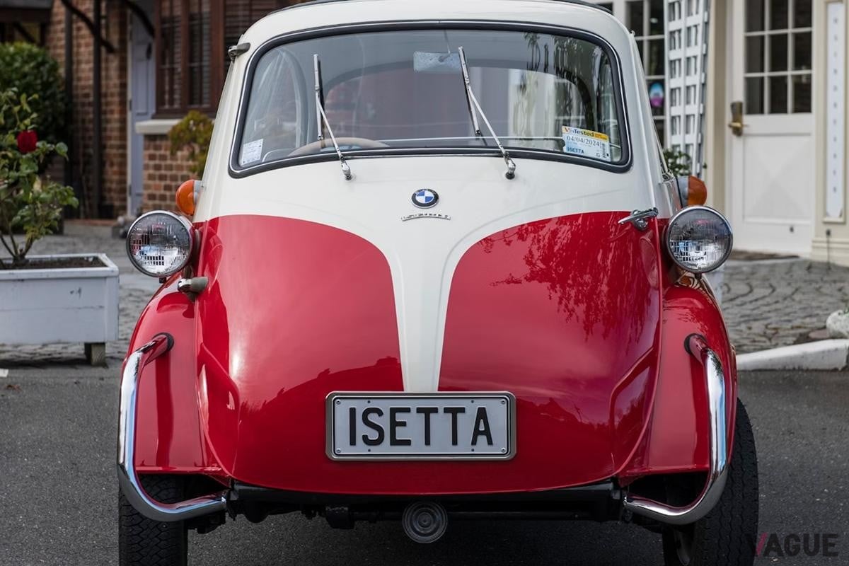 英国オークションに登場した1957年式BMW「イセッタ」