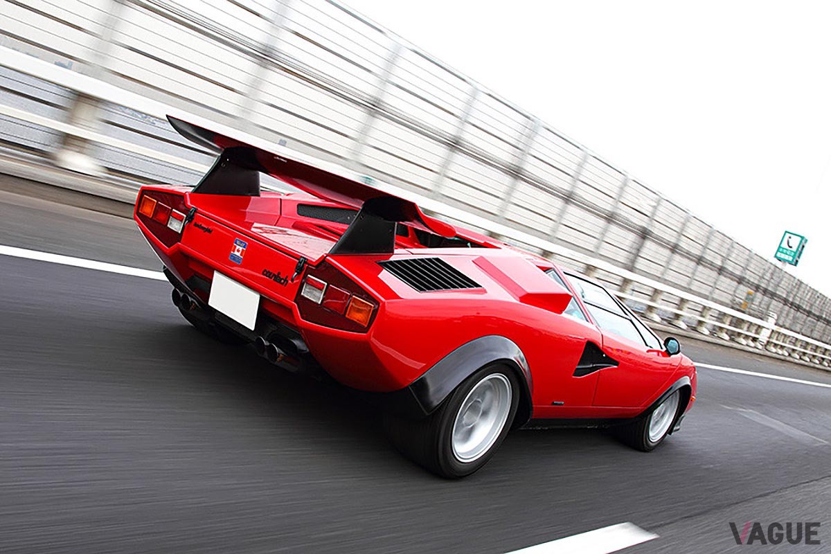 ウォルター・ウルフ氏が、ランボルギーニ本社に直接オーダーして製作したウルフ・カウンタック