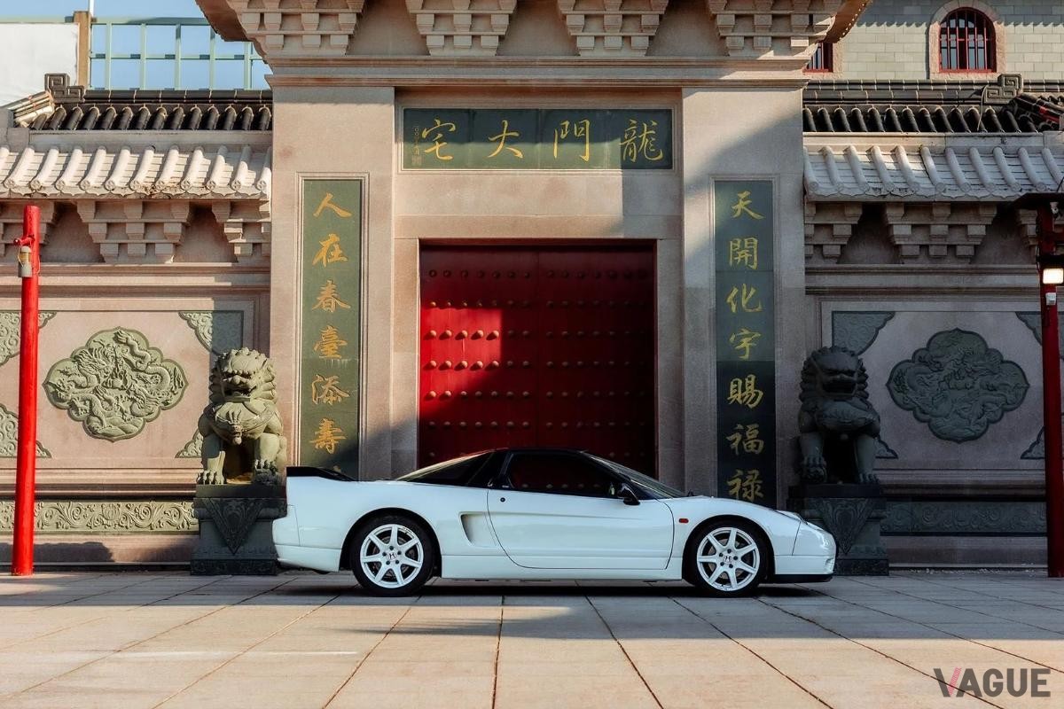 ホンダ「NSX-R」（C）Broad Arrow Auctions LLC.ホンダ「NSX-R」