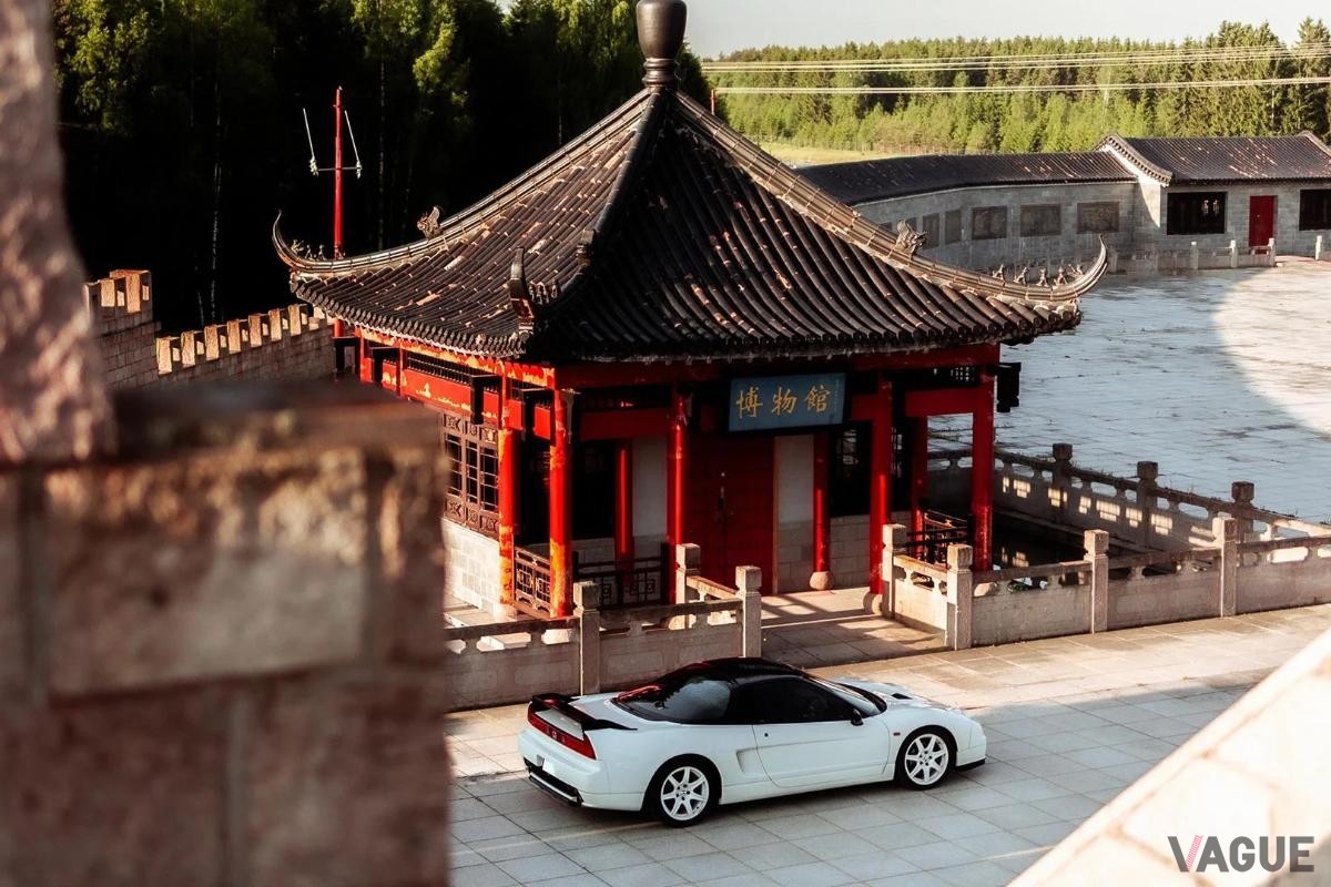 ホンダ「NSX-R」（C）Broad Arrow Auctions LLC.ホンダ「NSX-R」