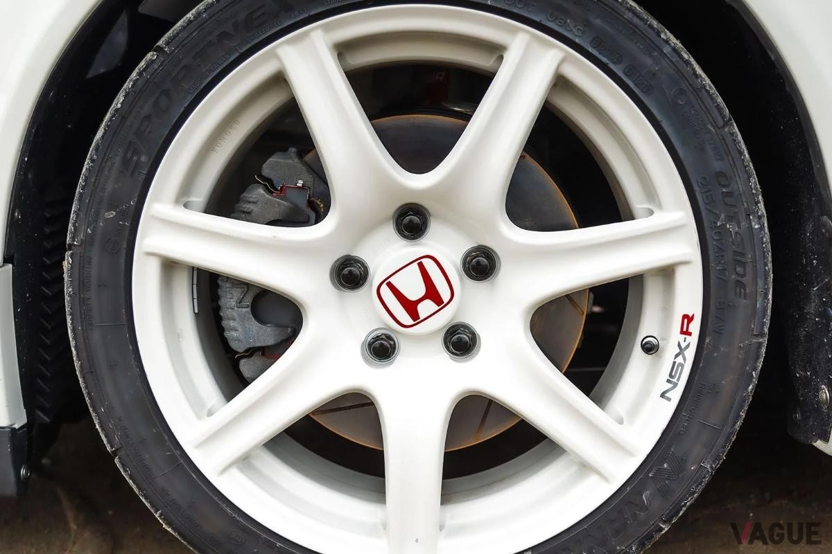 ホンダ「NSX-R」（C）Broad Arrow Auctions LLC.ホンダ「NSX-R」