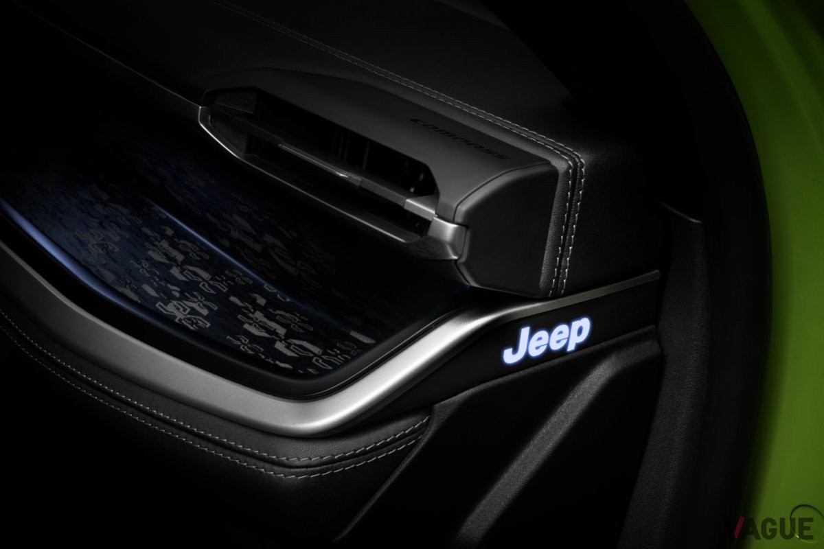 新型「コンパス」のファーストエディション