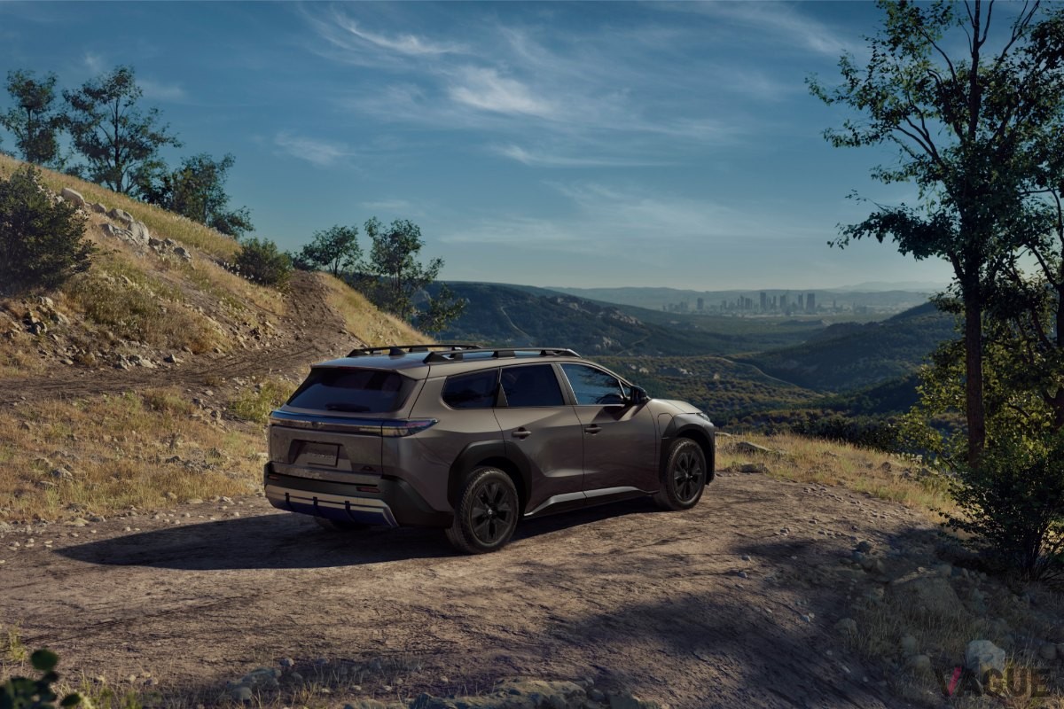 トヨタの電動SUV新型「bZウッドランド」