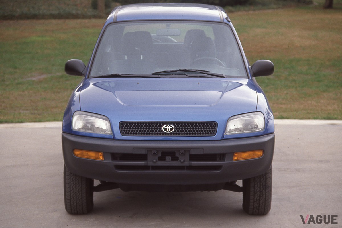 1995年4月に登場した5ドアモデル「RAV4 V」（写真は米国仕様）