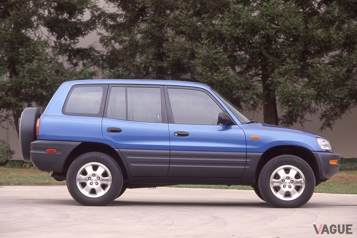 1995年4月に登場した5ドアモデル「RAV4 V」（写真は米国仕様）