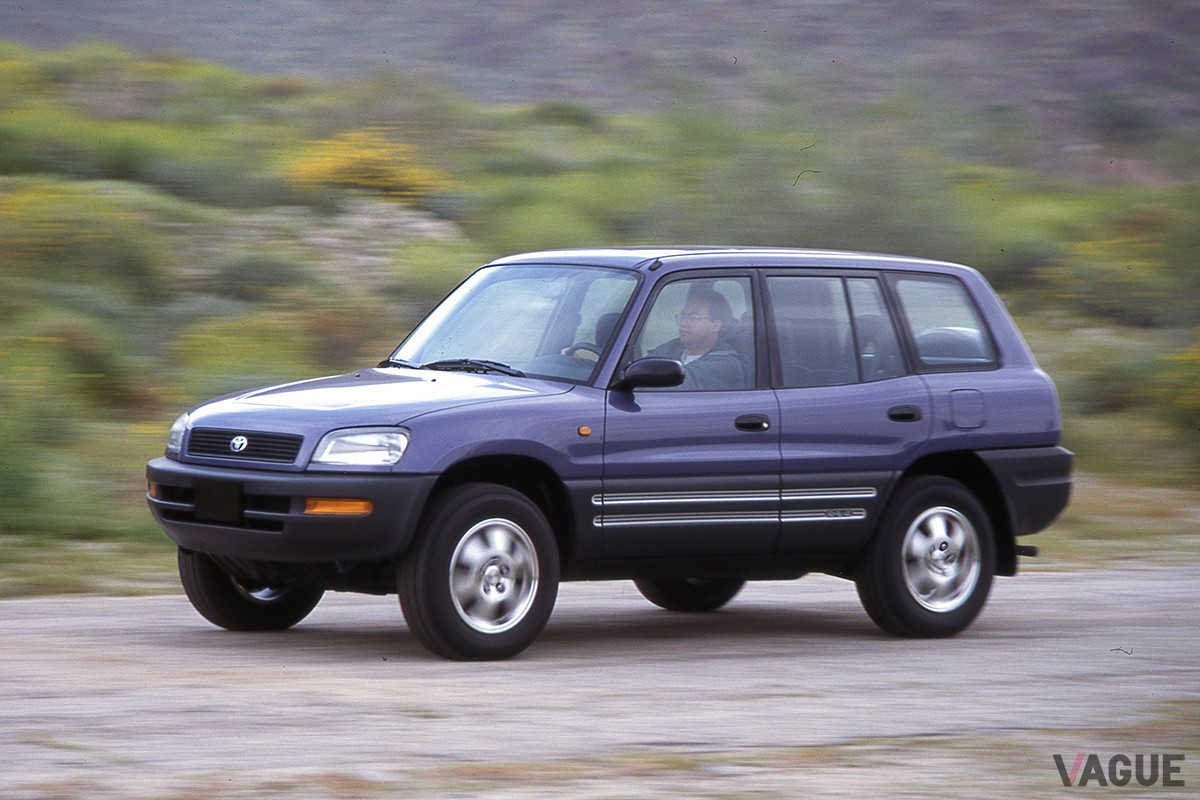 1995年4月に登場した5ドアモデル「RAV4 V」（写真は米国仕様）