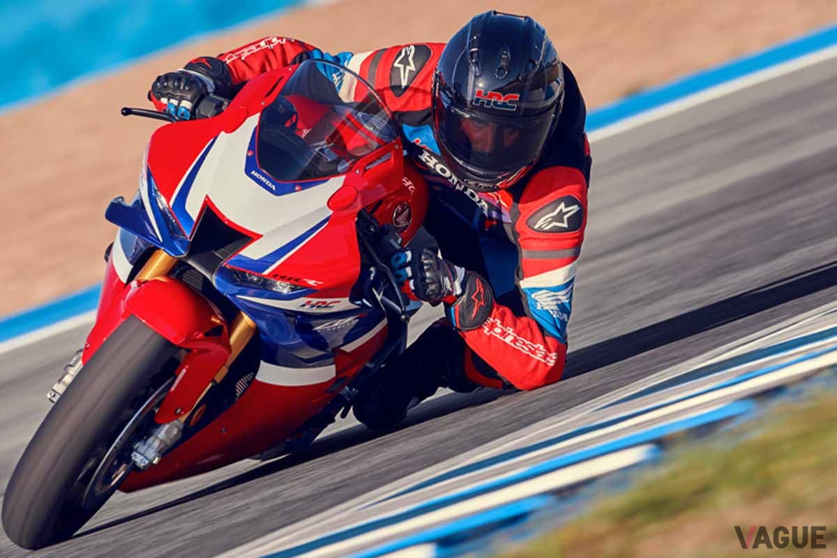 ホンダ「CBR1000RR-R」
