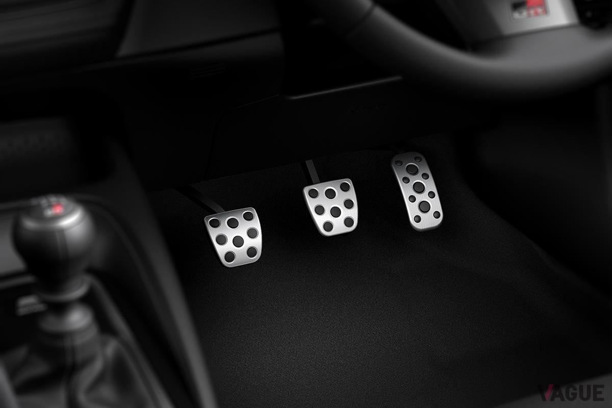 2025年3月に発売されたトヨタ改良新型「GRカローラ」