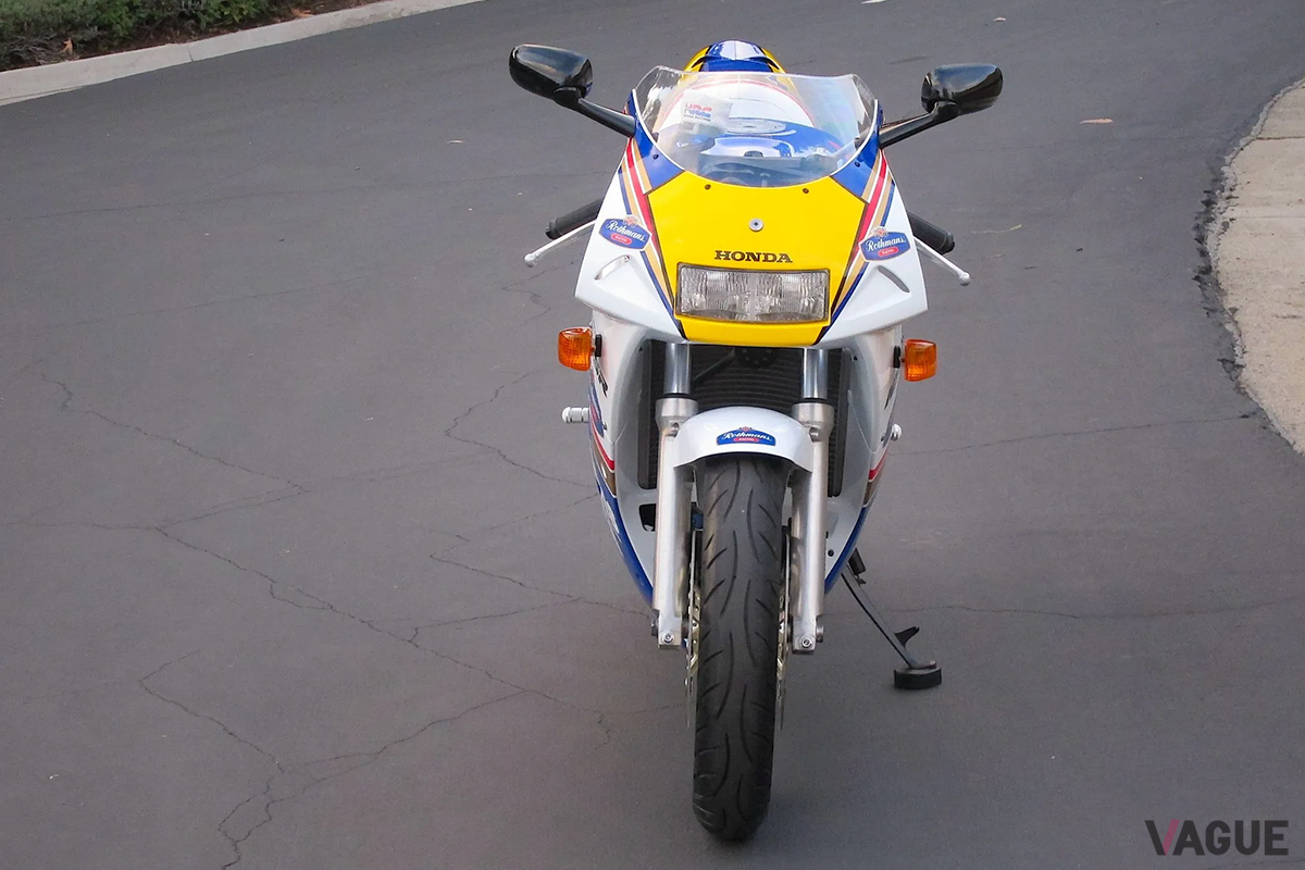 米国オークションに登場、高値で落札された1994年式ホンダ「NSR250R SP ロスマンズ」