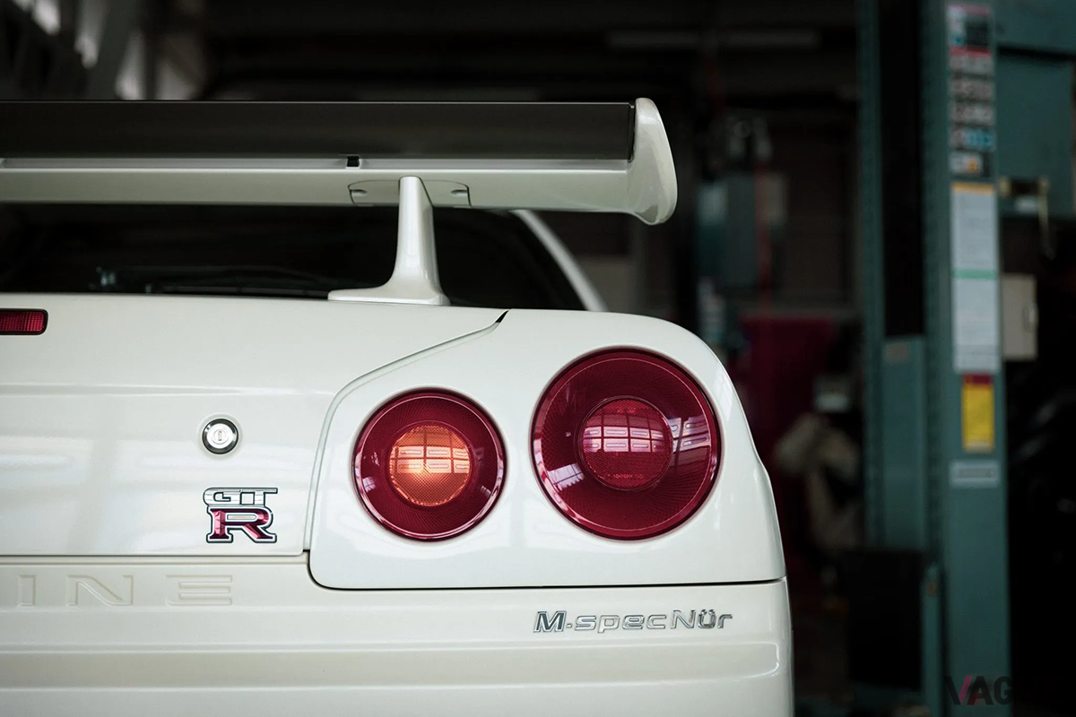 米国オンラインオークションに登場、落札された2002年式R34型日産「スカイラインGT-R Mスペック ニュル」