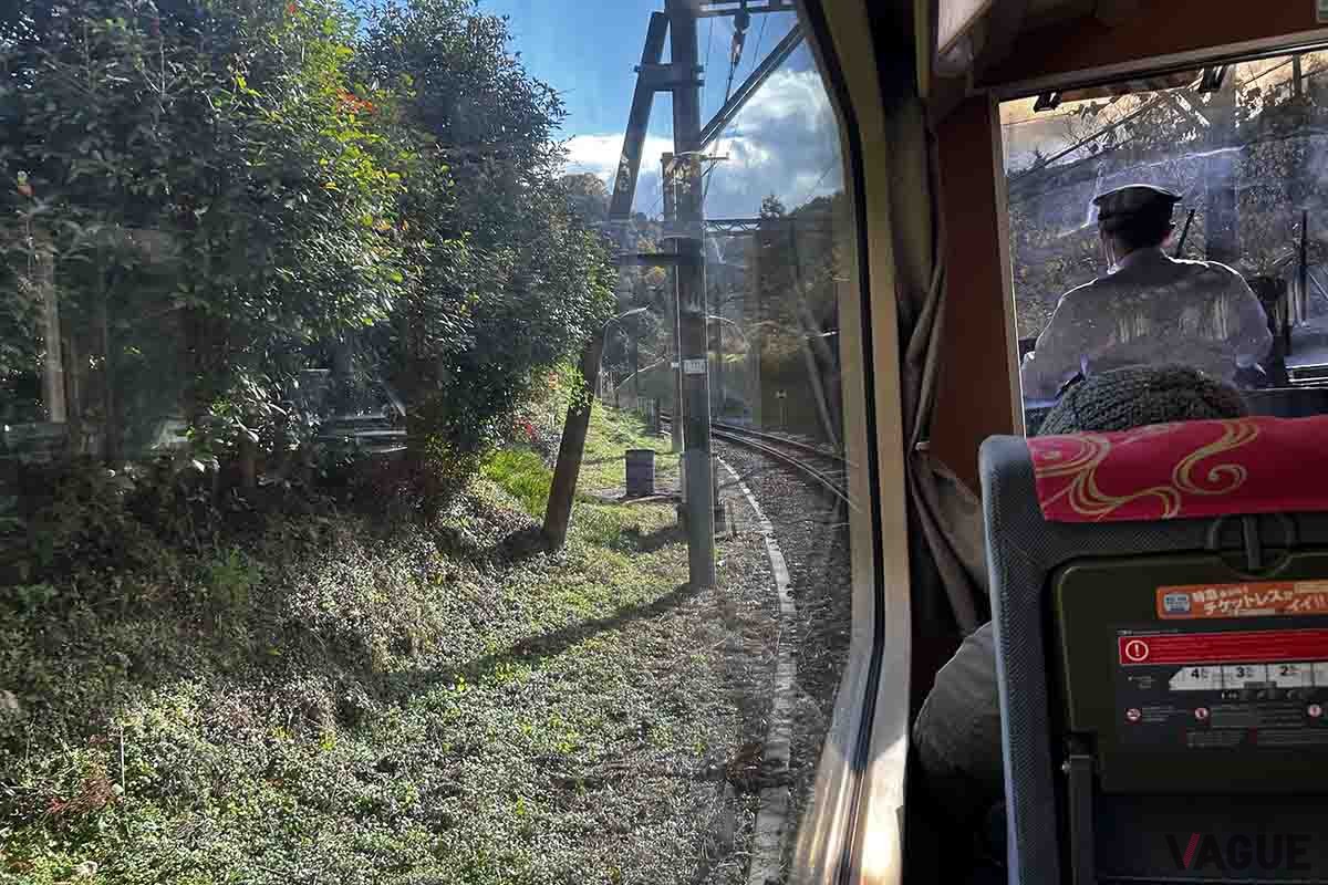 特急「こうや」の車窓
