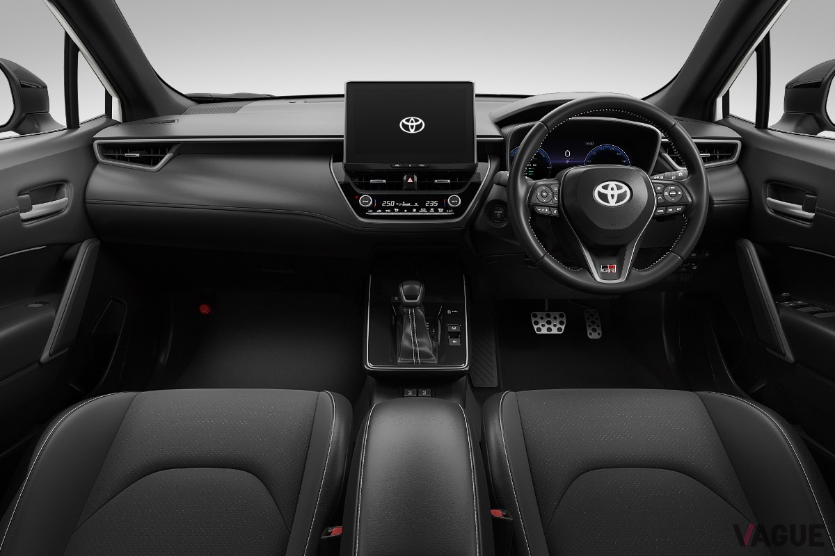 トヨタ新型「カローラ クロスGRスポーツ」