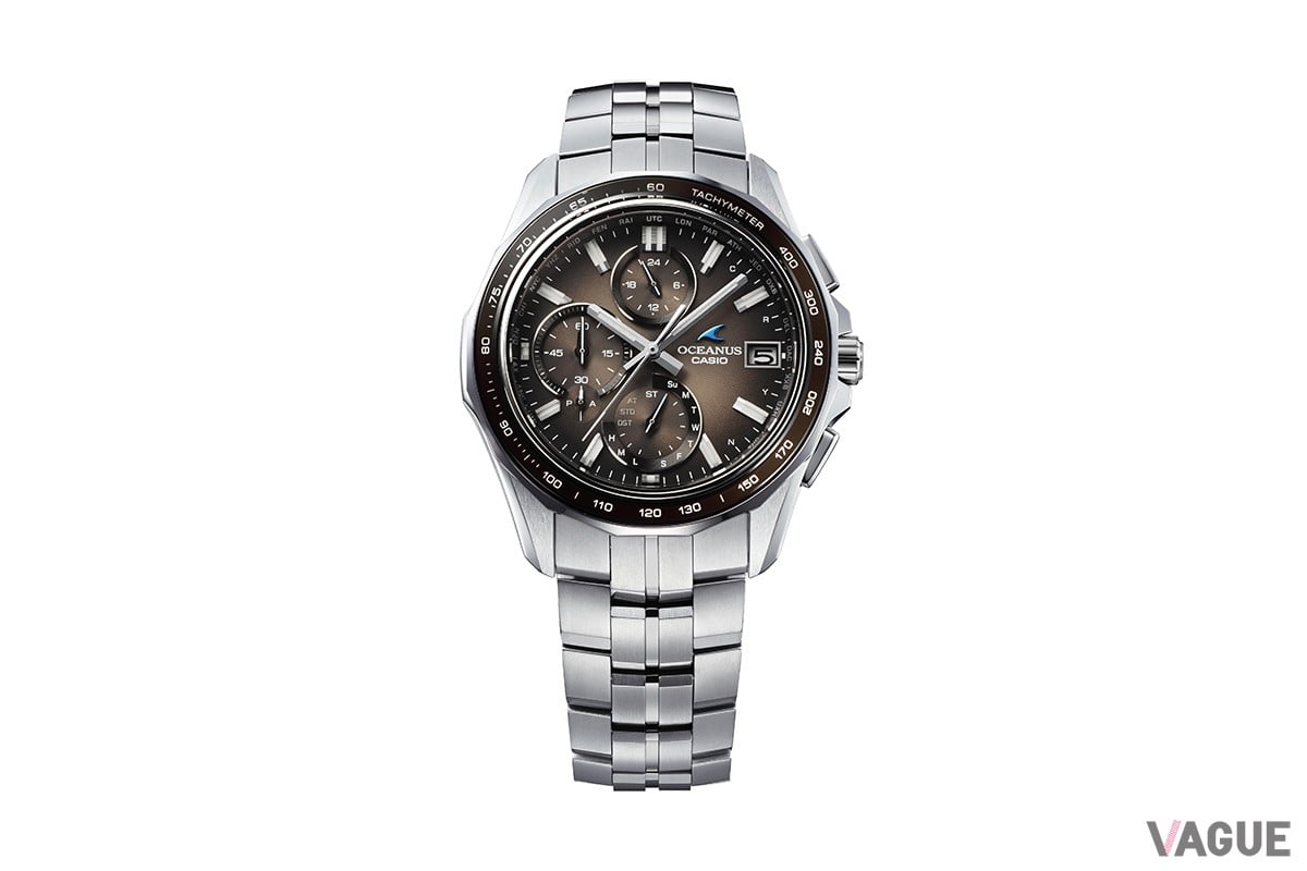 マンタコレクションのクロノグラフ、ブラウンダイヤルの「OCW-S7000RA-5A」（21万4500円 消費税込）。こちらは1200本限定