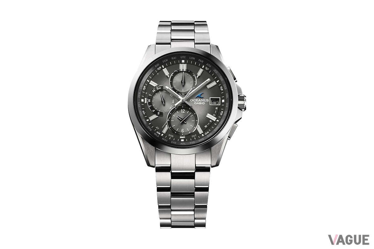 スタンダードモデルであるクラシック ラインの「OCW-T2600RA-8A」（12万1000円 消費税込）はグレーのダイヤルで1000本限定