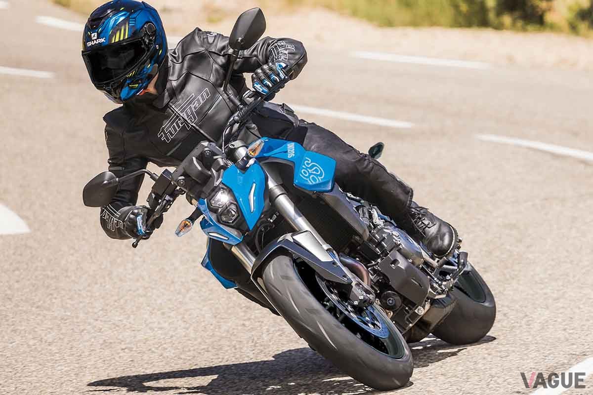 スズキ「GSX-8S」