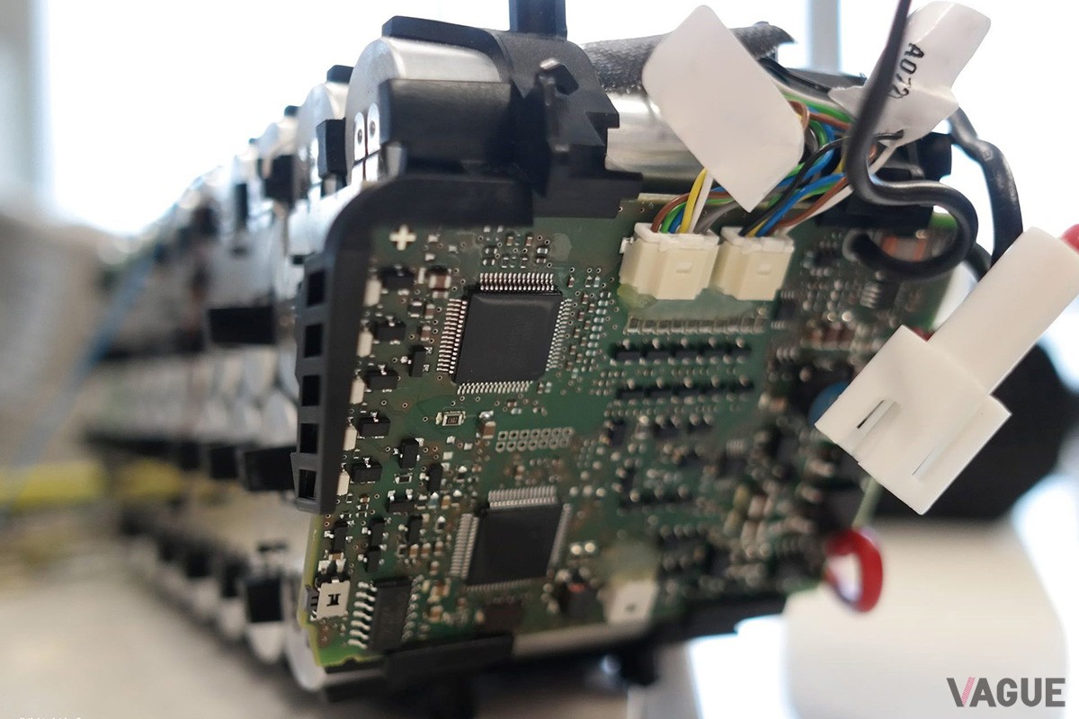 唯一無二のペダル付き特定原付、ENNE「T350 Pro」