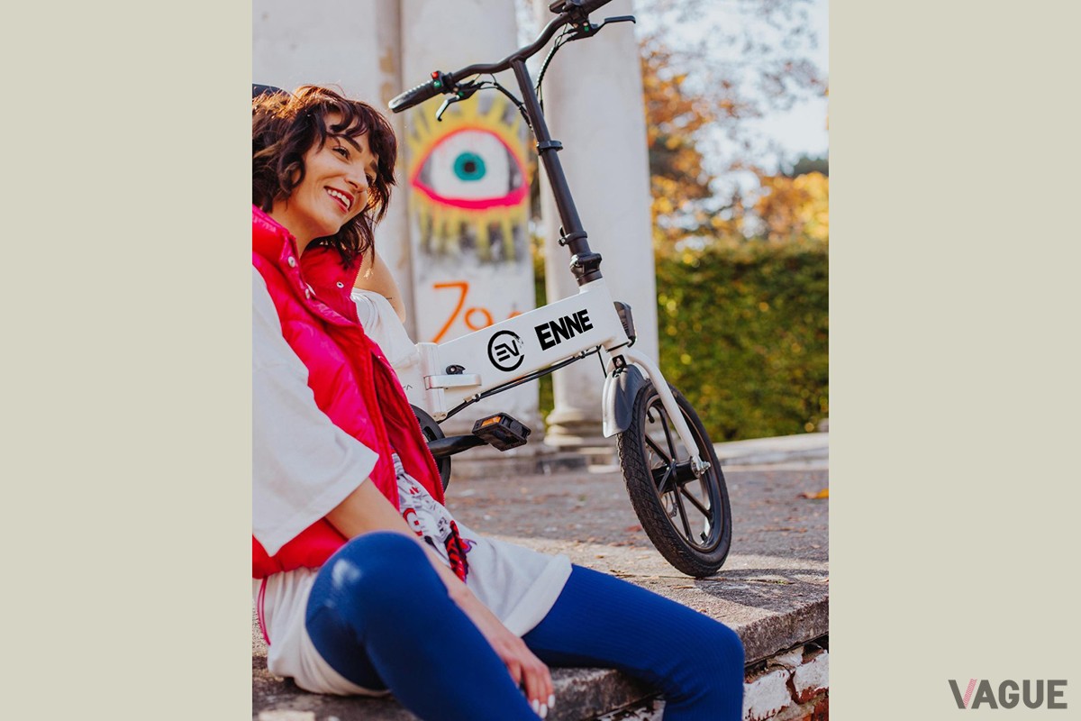 唯一無二のペダル付き特定原付、ENNE「T350 Pro」