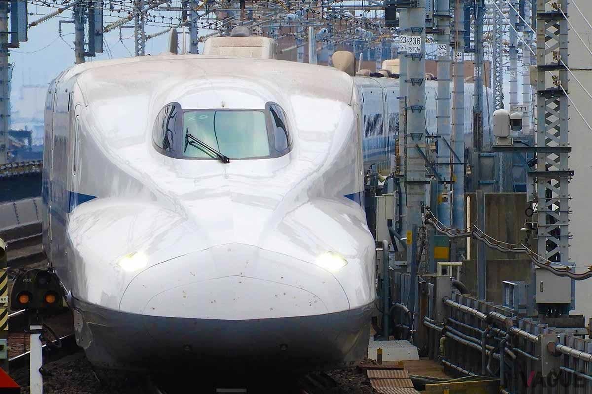 東海道新幹線を“おトク”に使えるJR東海の「ずらし旅」。混雑する時間を“ずらす”ことで格安に新幹線に乗ることができるが、追加料金を払うことで列車を変更することが可能だ