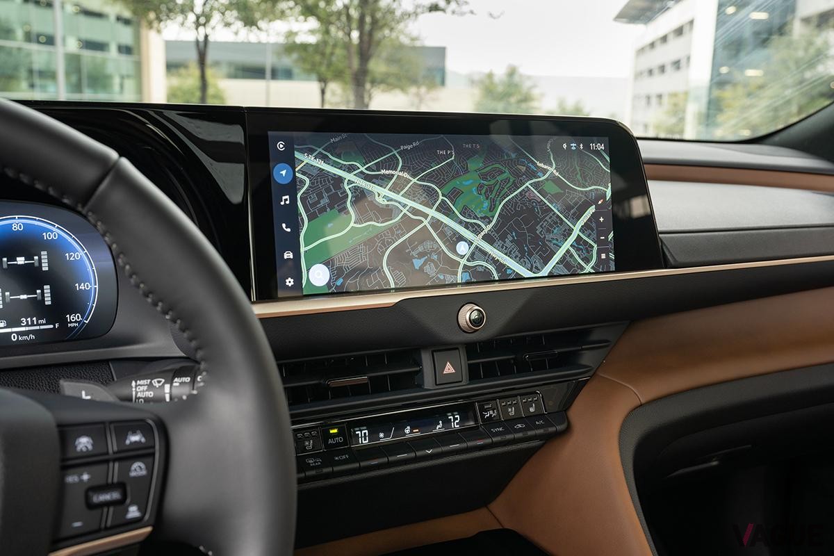 北米市場で登場したトヨタ新型「クラウンシグニア（日本名：クラウンエステート）」のインテリア