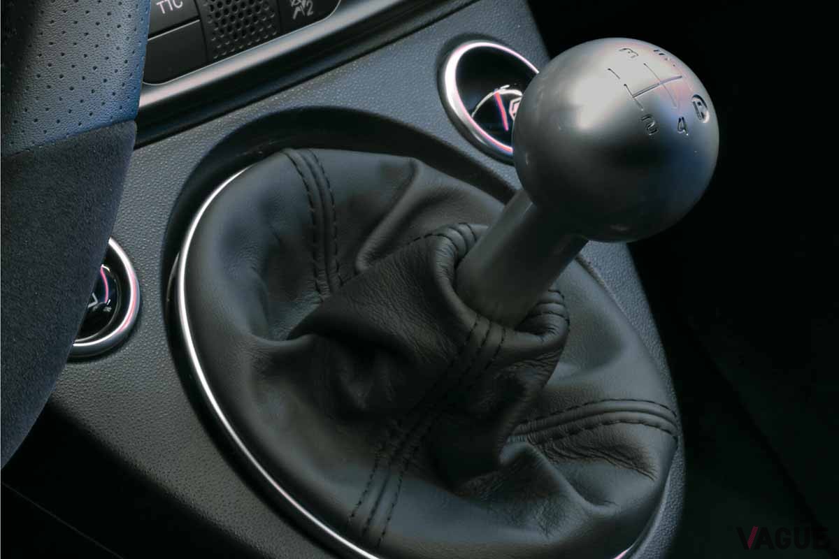 限定車「アバルト695 75°アニヴェルサーリオ」のインテリア