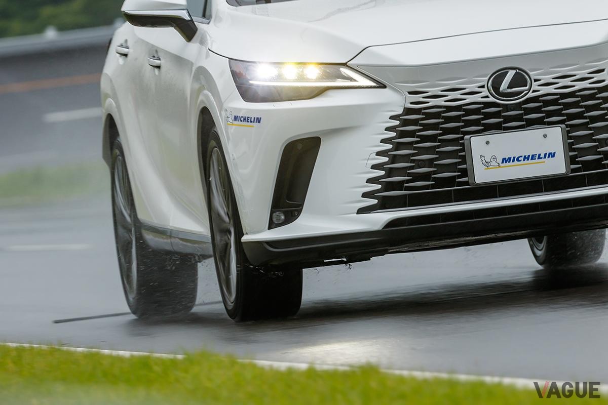 ミシュラン「パイロットスポーツ4 SUV」を履いたレクサス「RX350h」