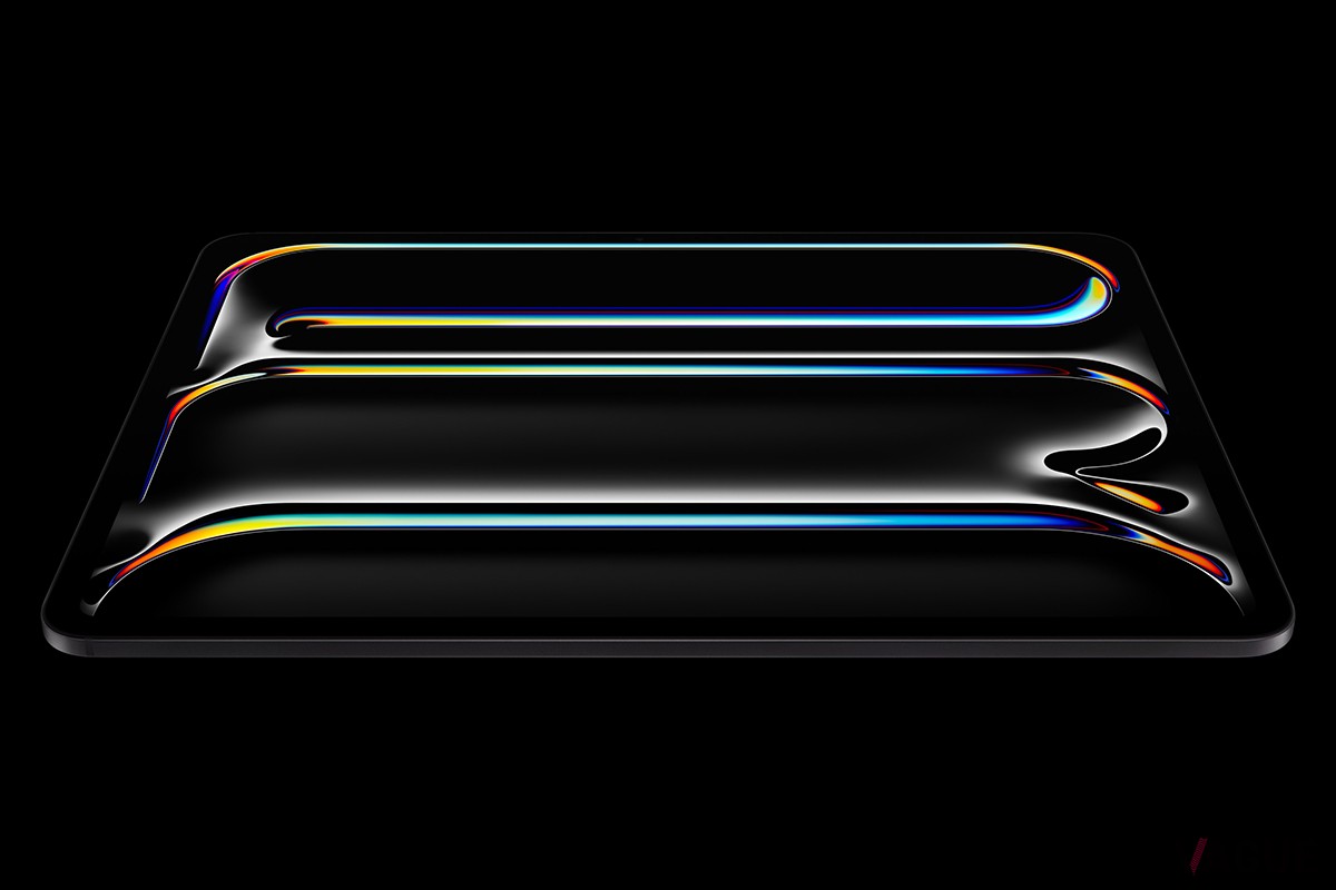 Apple史上最も薄く、重量も持ち運びに便利な軽さのiPad Pro。13インチは薄さ5.1mm