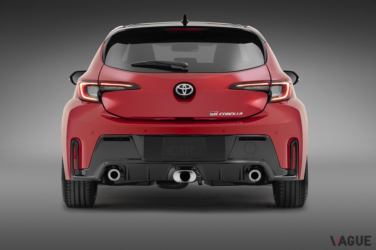 米国で世界初公開された進化版「GRカローラ」