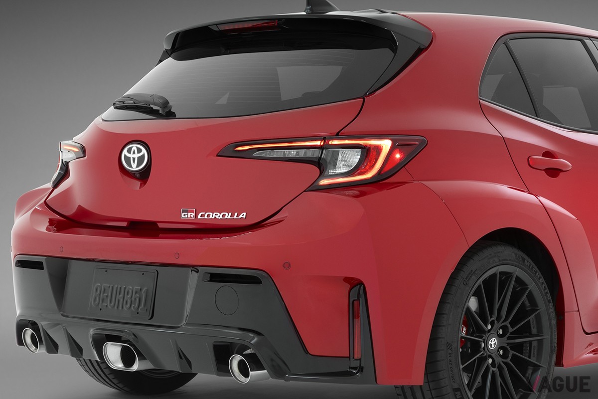 米国で世界初公開された進化版「GRカローラ」