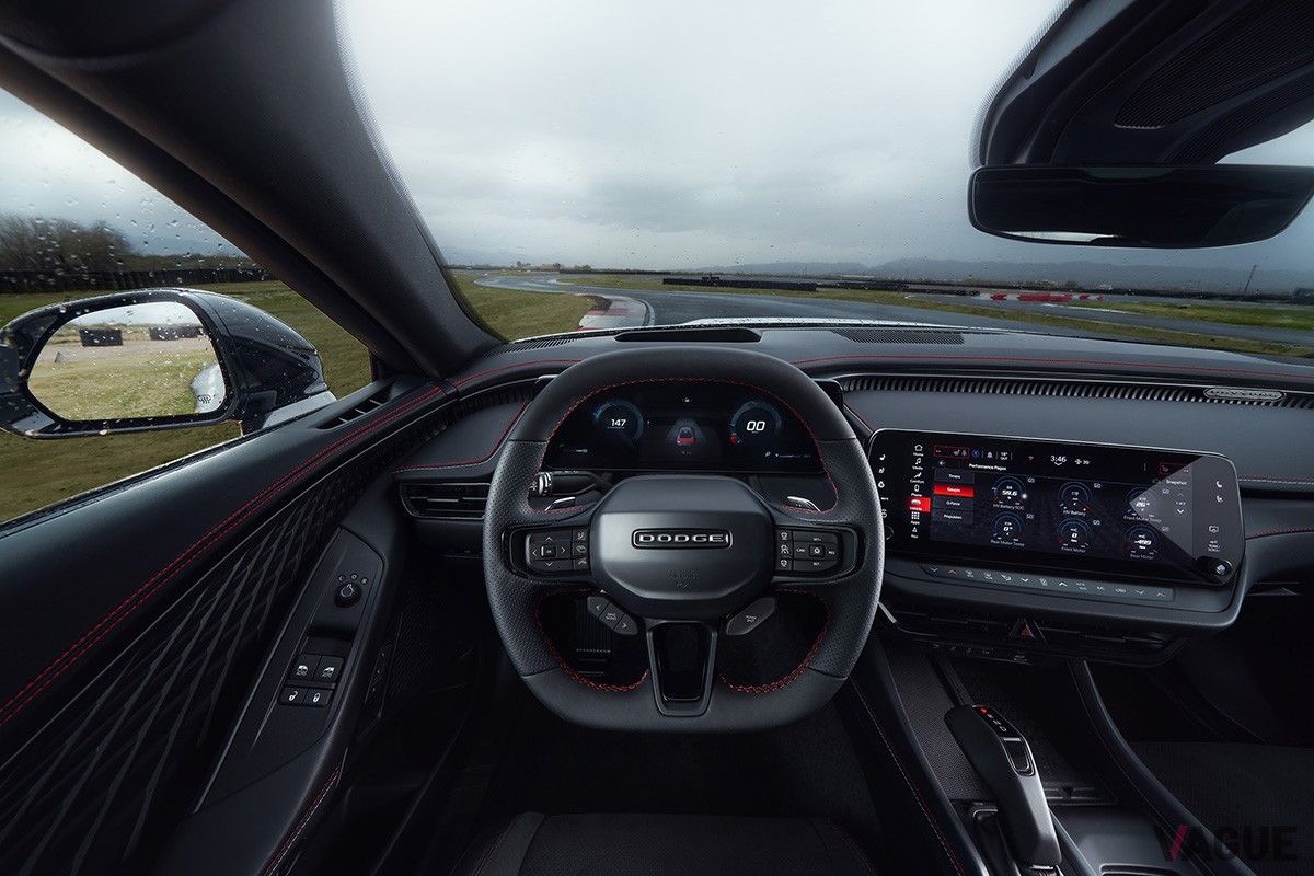 ダッジ新型「チャージャー」のインテリア